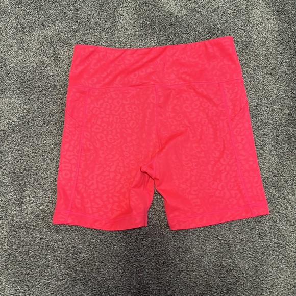 Kiava 5 inch short - Picture 5 of 6